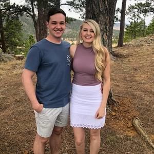 Meet your Posher, Ariana